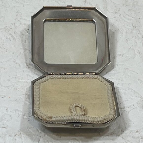 VTG Armand Company Art Deco Hinged Pressed Powder Compact Puff Mirror 1.8" - Picture 5 of 12